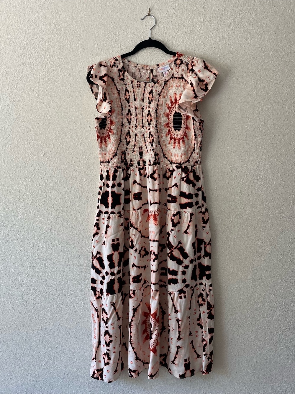 LuLaRoe Nicole Dress Womens M Smocked Midi Tie Dye Pockets Flutter Sleeve